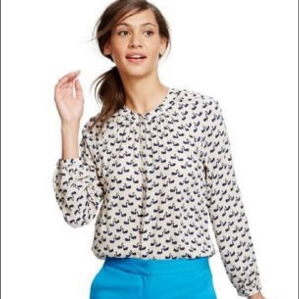 Boden "Paris Blouse" in Swan Print